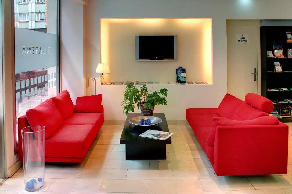 Hotel Arena Gijon Bagian luar foto