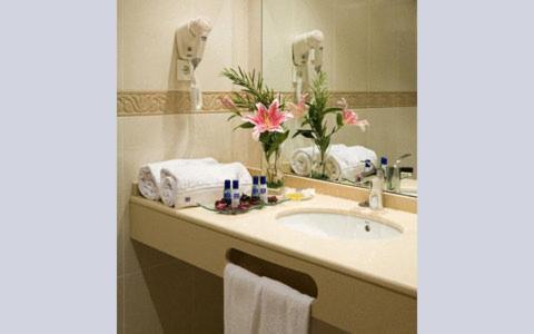 Hotel Arena Gijon Bagian luar foto